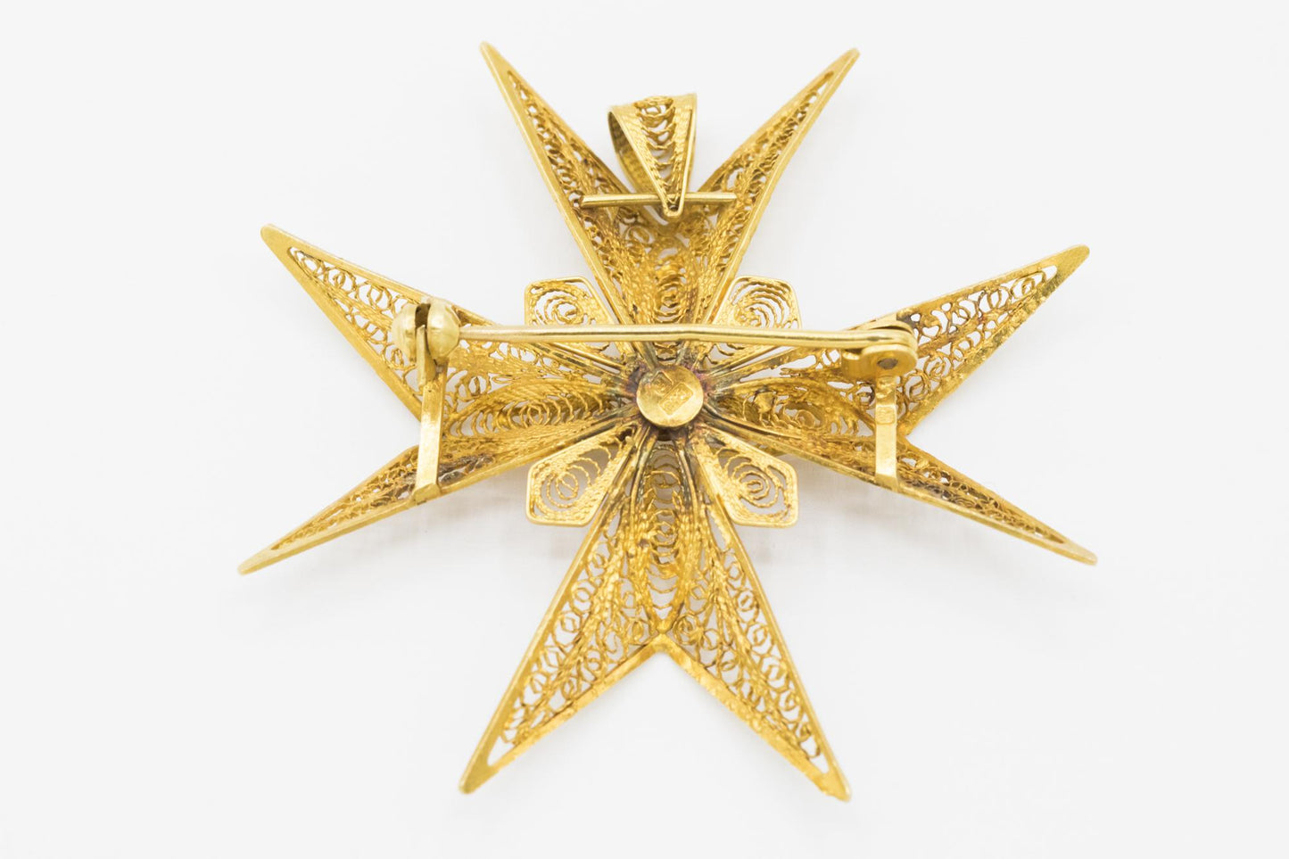 18K Yellow Gold Vintage Filigree Lace Maltese Cross Pendant/Brooch