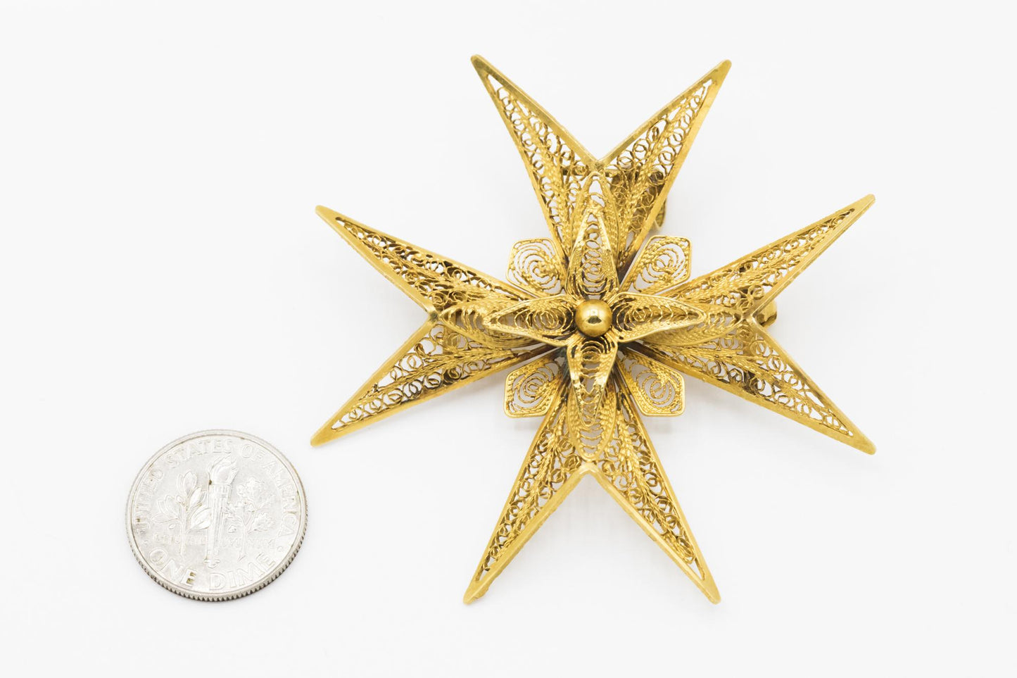 18K Yellow Gold Vintage Filigree Lace Maltese Cross Pendant/Brooch