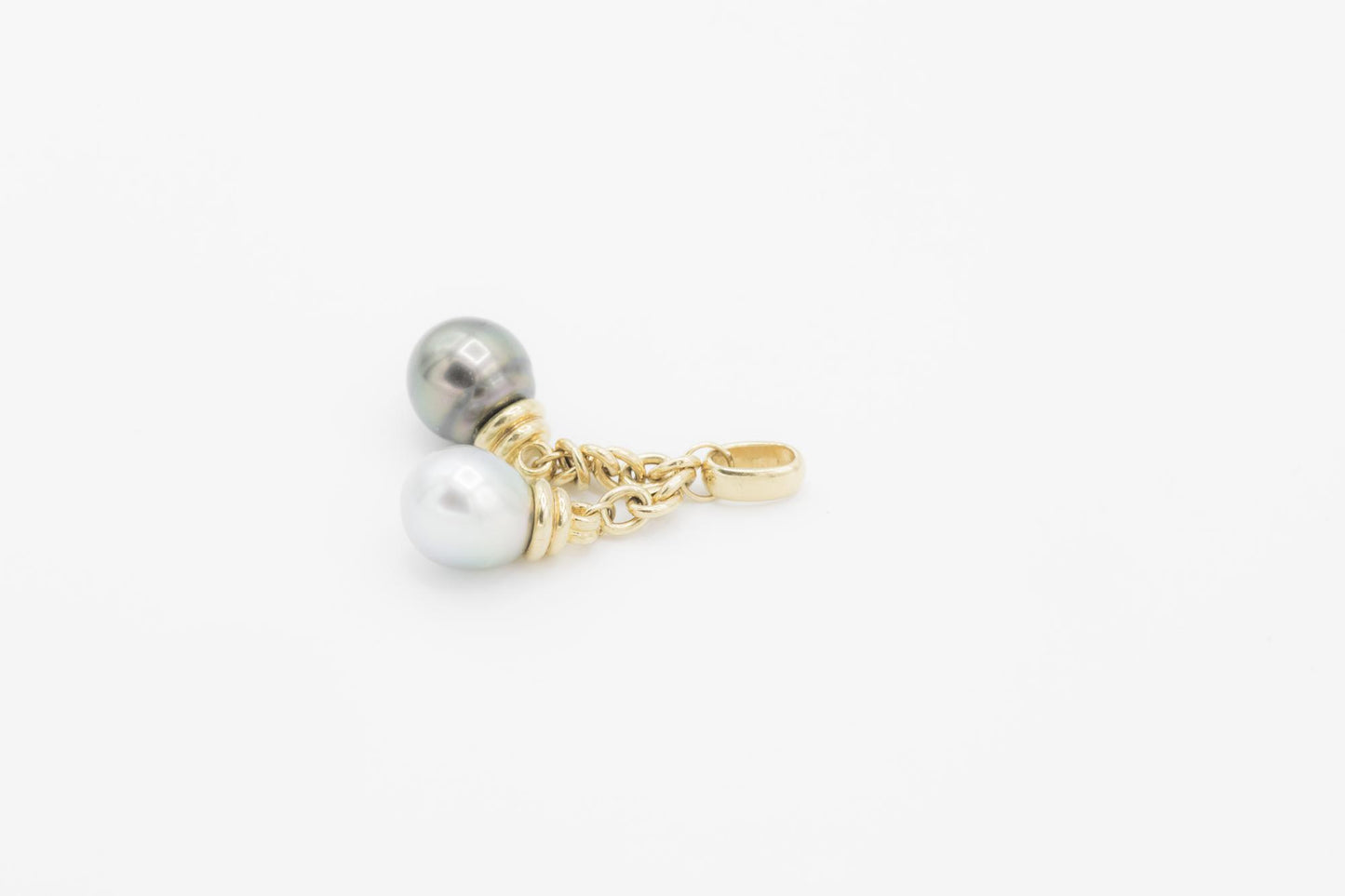 18K Yellow Gold Dual Gray Tahitian Pearl Chain Pendant