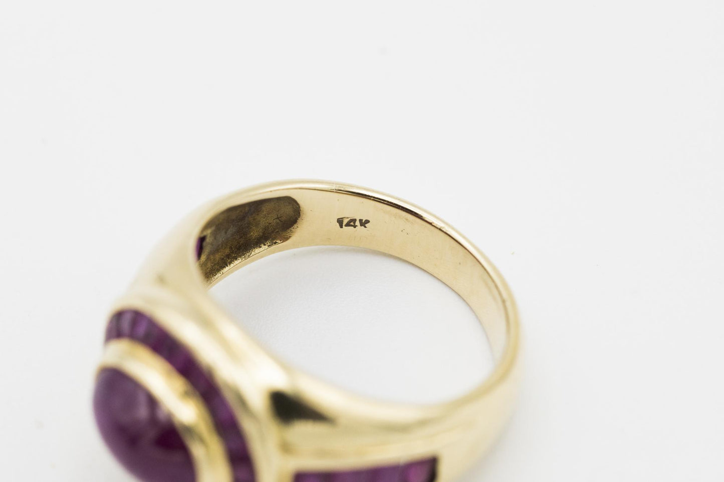 14K Yellow Gold Ruby Cabochon Ring