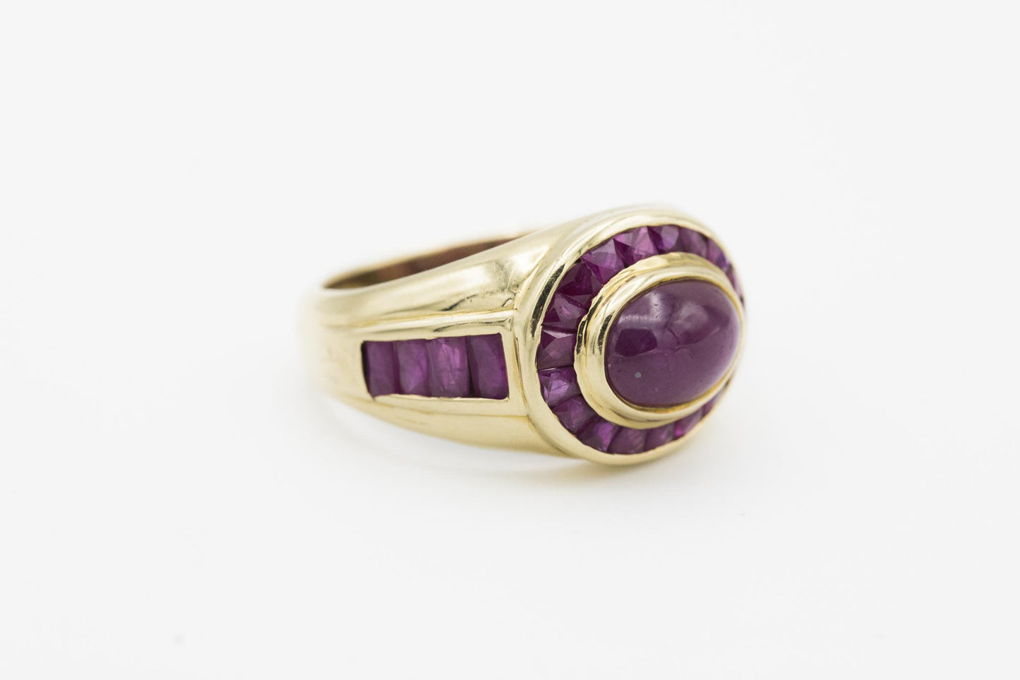 14K Yellow Gold Ruby Cabochon Ring