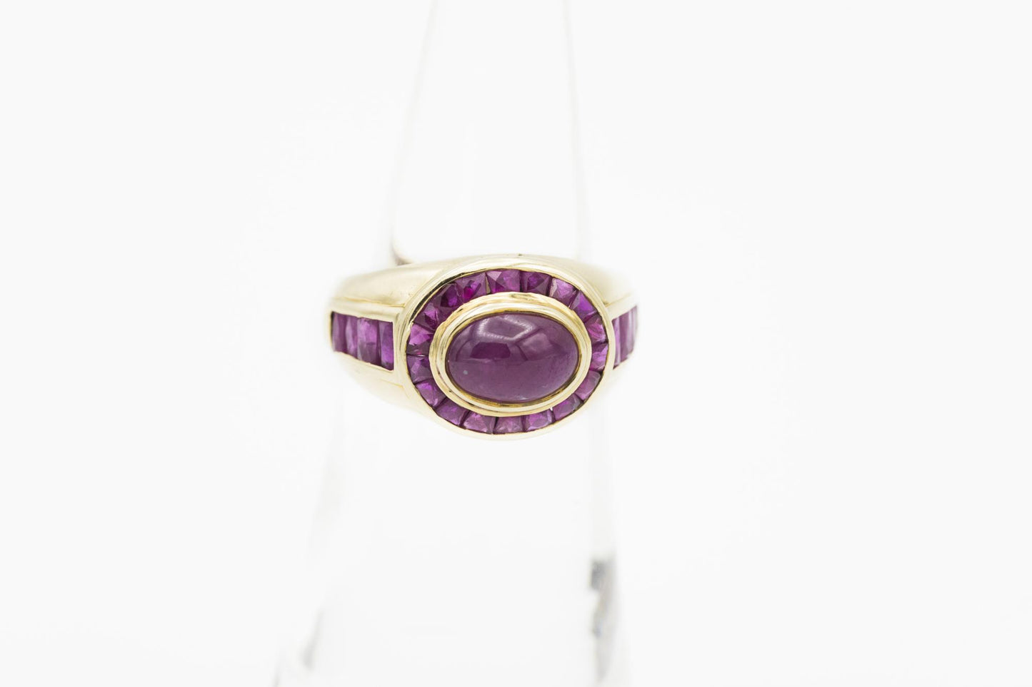 14K Yellow Gold Ruby Cabochon Ring
