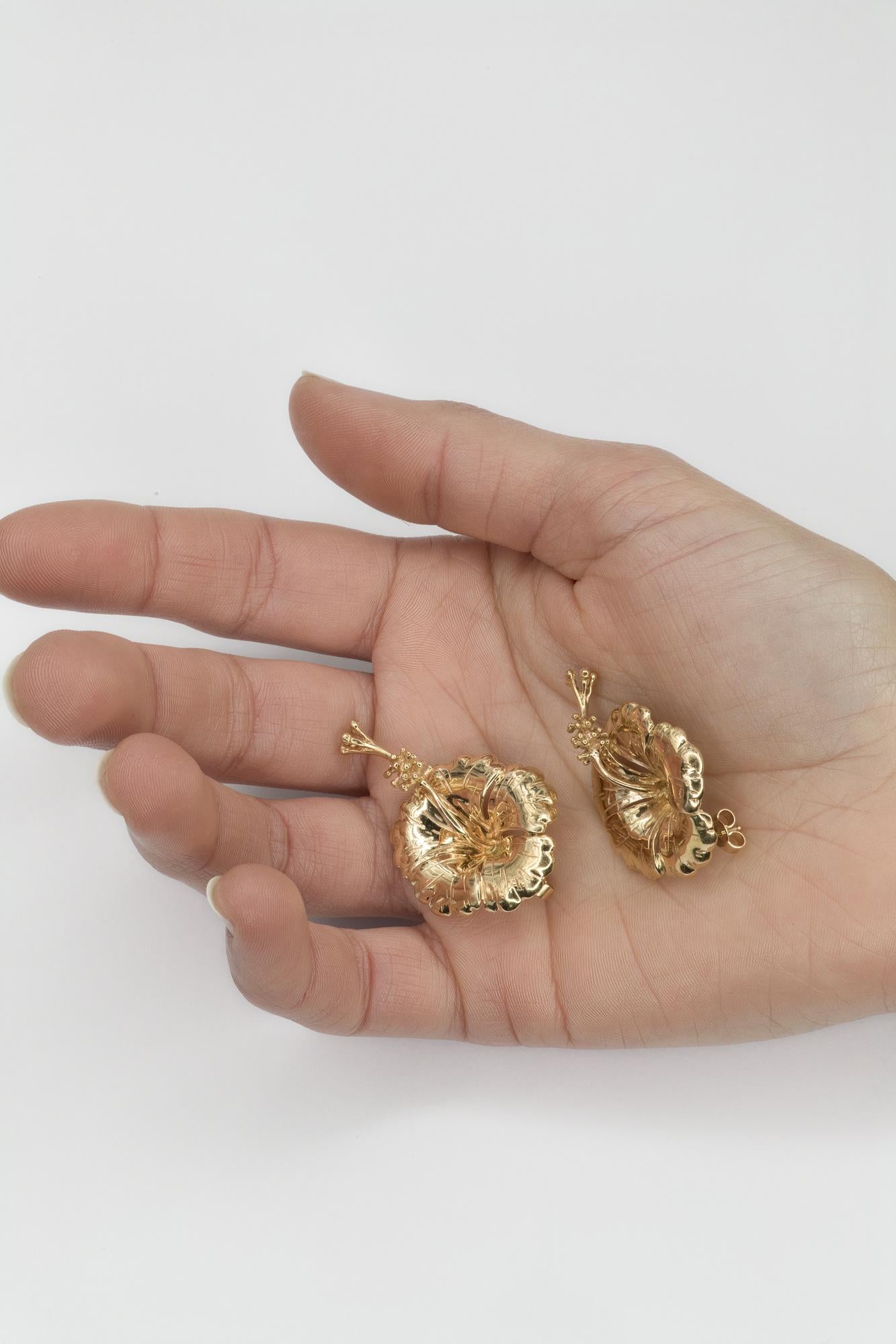 14K Yellow Gold Hibiscus Flower Earrings