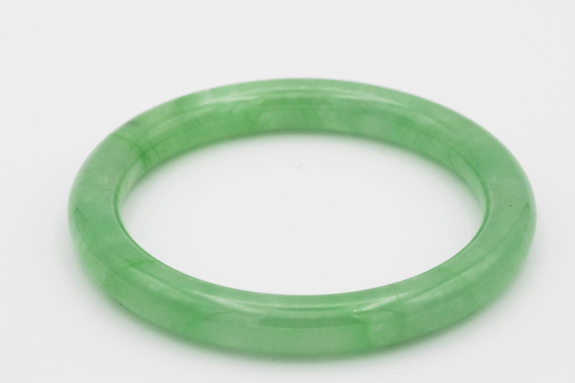 Stunning Apple Green Jadeite Jade Cylindrical Bangle Bracelet