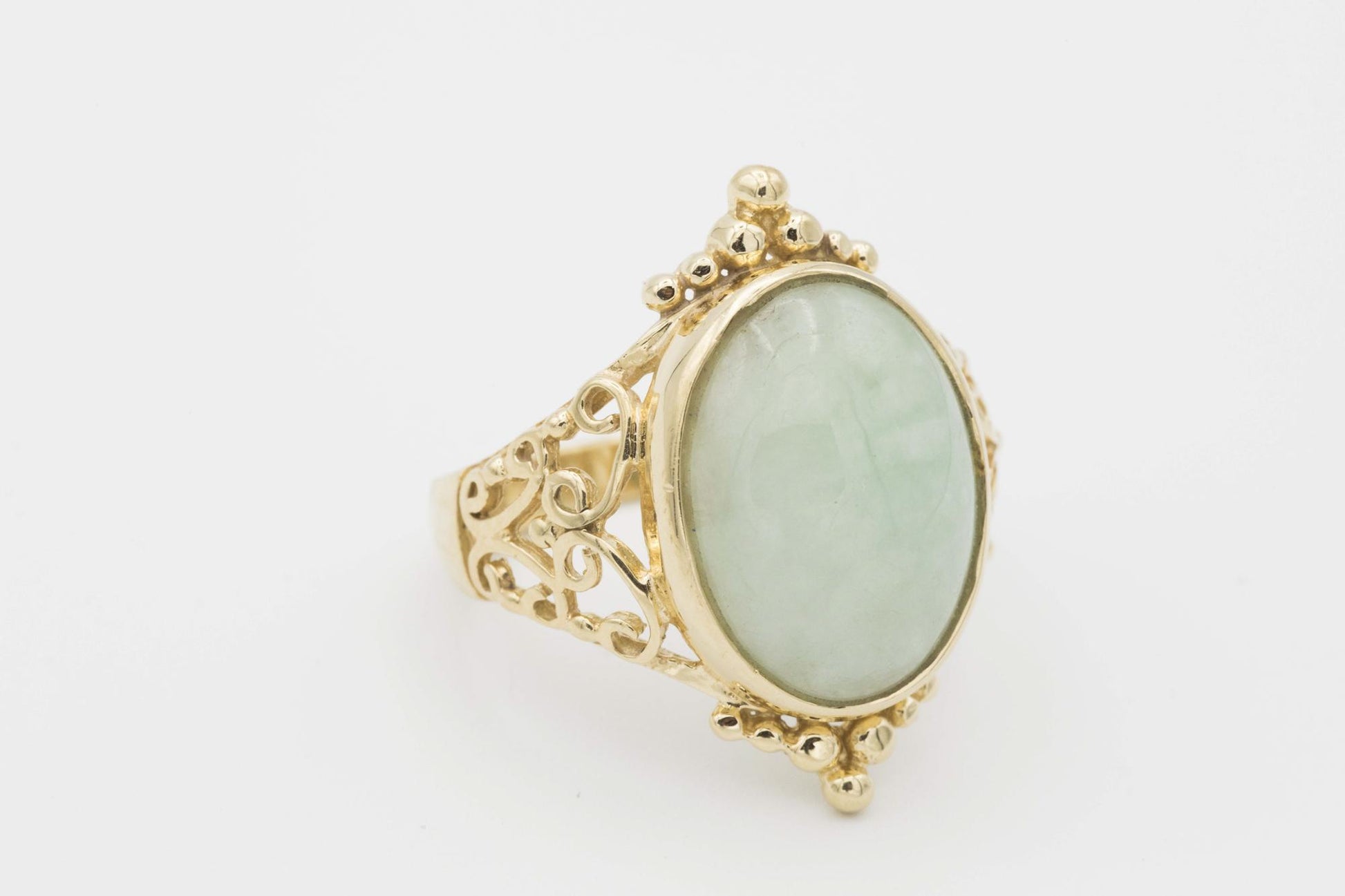 14K Sanuk Vintage Green Jadeite Jade Cabochon Filigree Ring