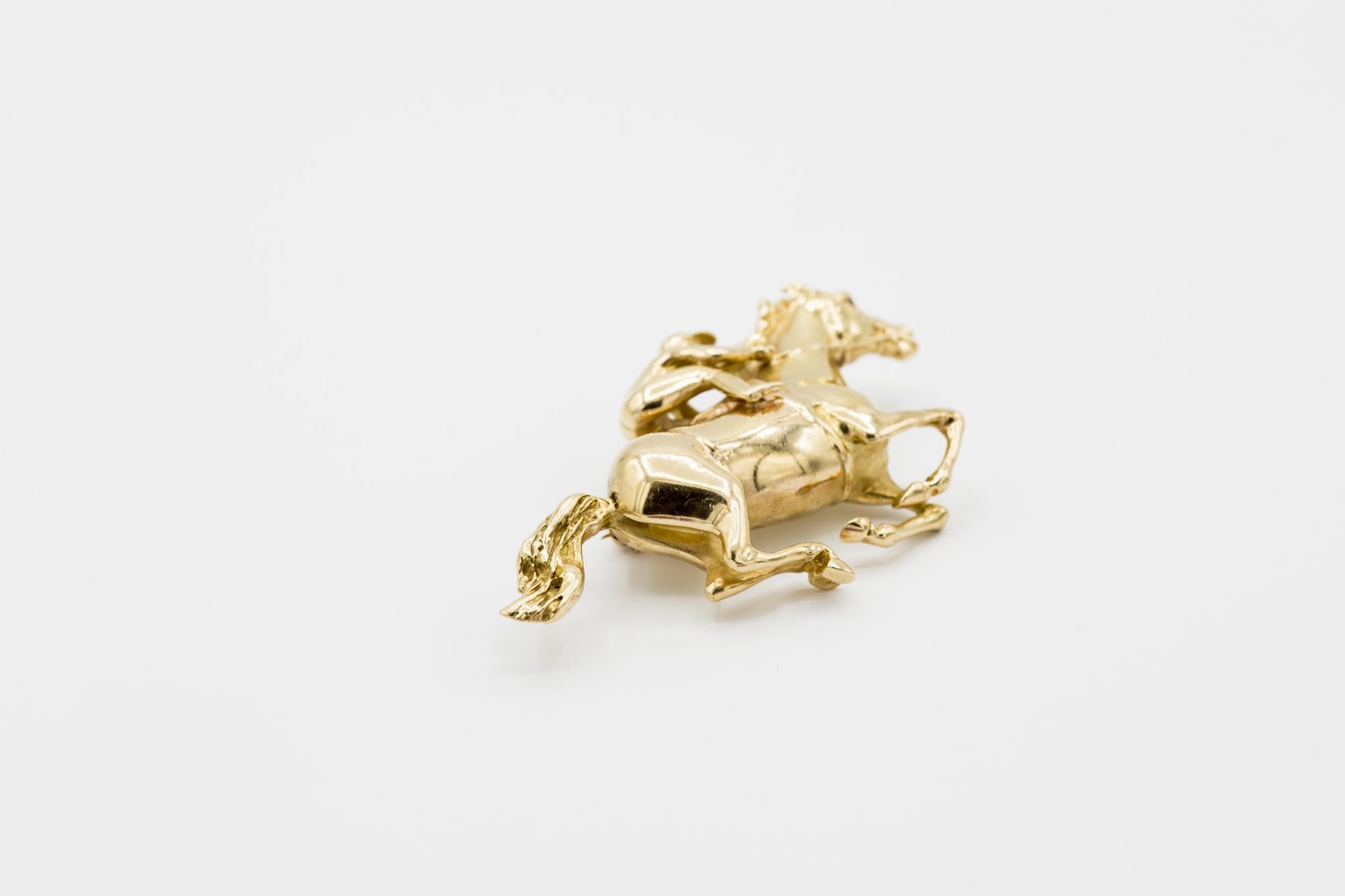 Gorgeous Horse and Jockey Brooch by William Ruser, in 14K YG