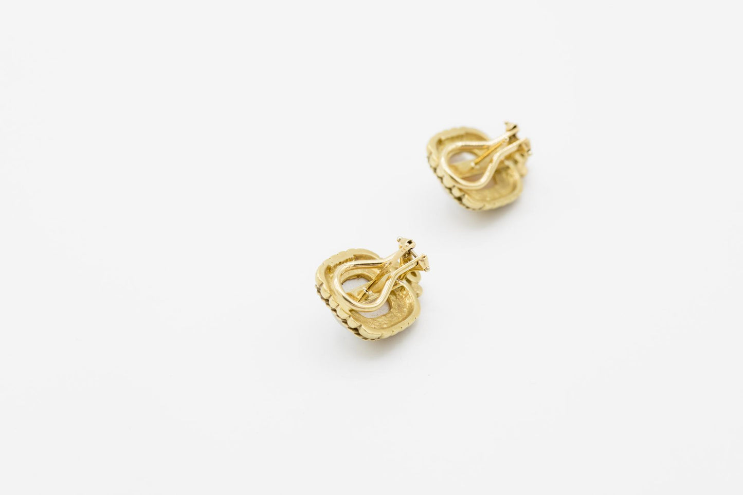 Pearl Earrings with Twisted Rope 18K YG Setting