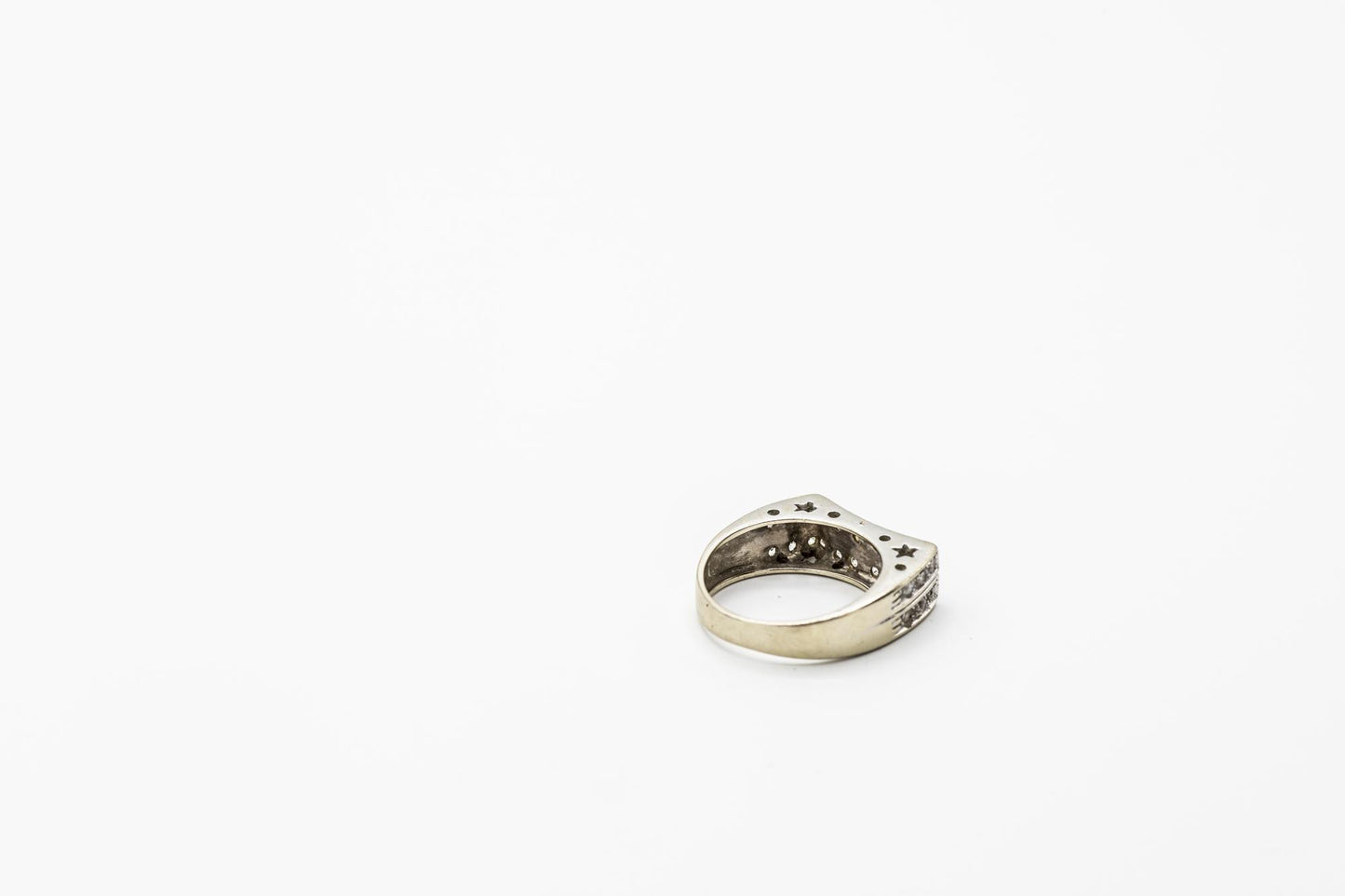Vintage 18K Double Row Diamond Fashion Ring