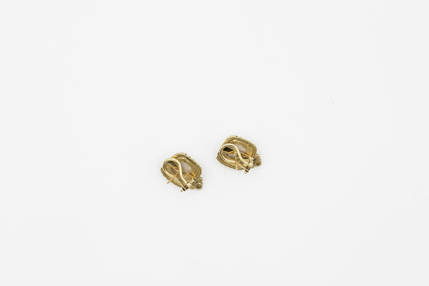 Pearl Earrings with Twisted Rope 18K YG Setting