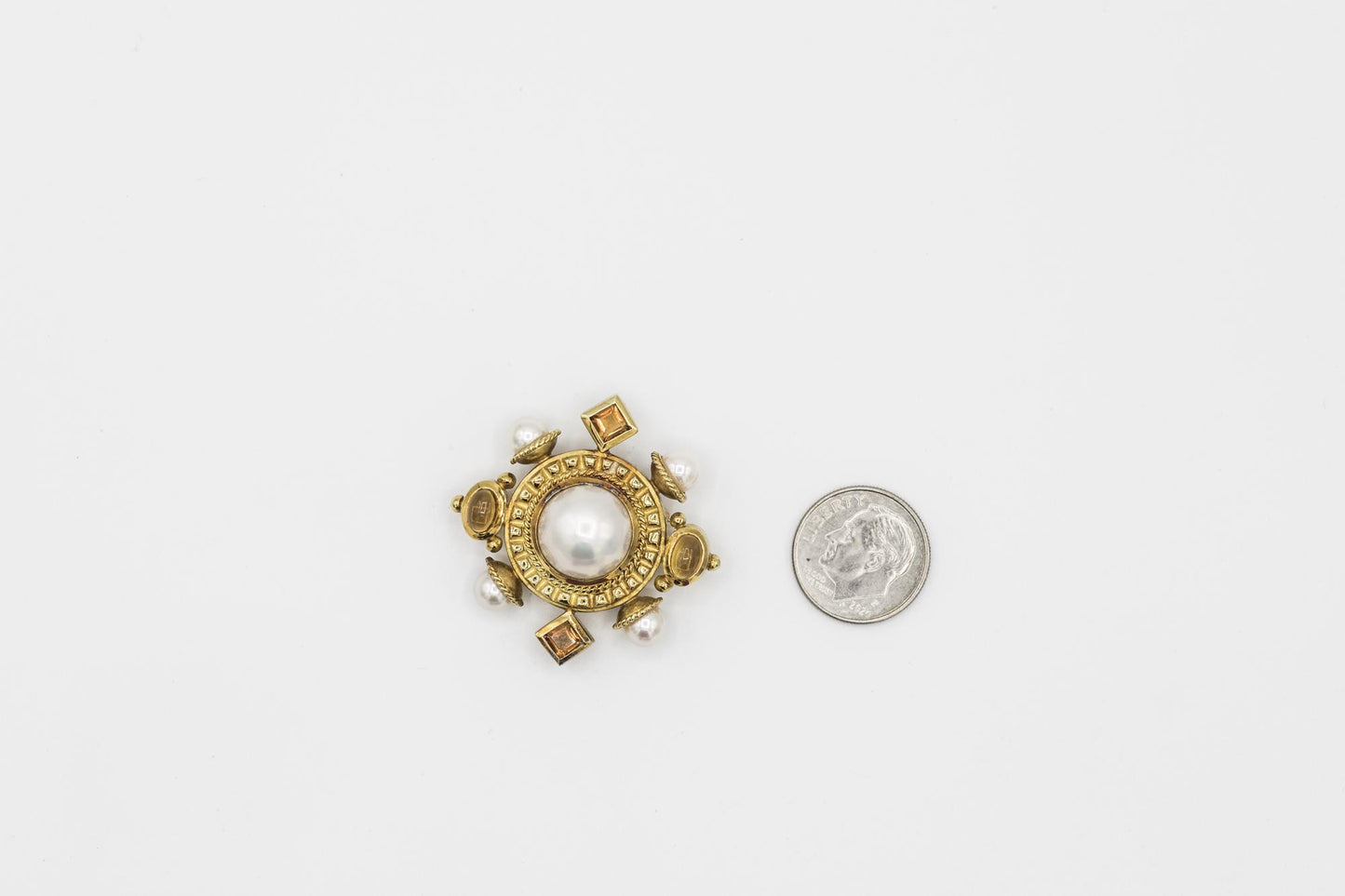 Pearl 18K Yellow Gold Earring and Brooch Set