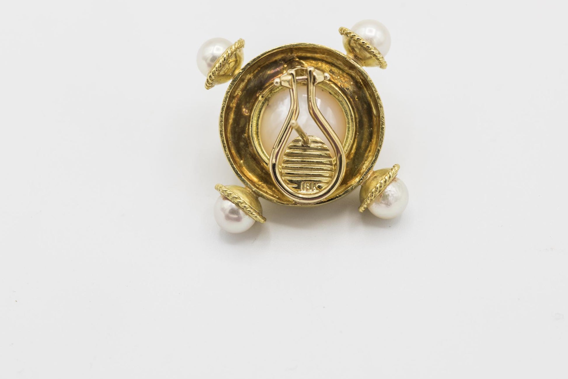 Pearl 18K Yellow Gold Earring and Brooch Set
