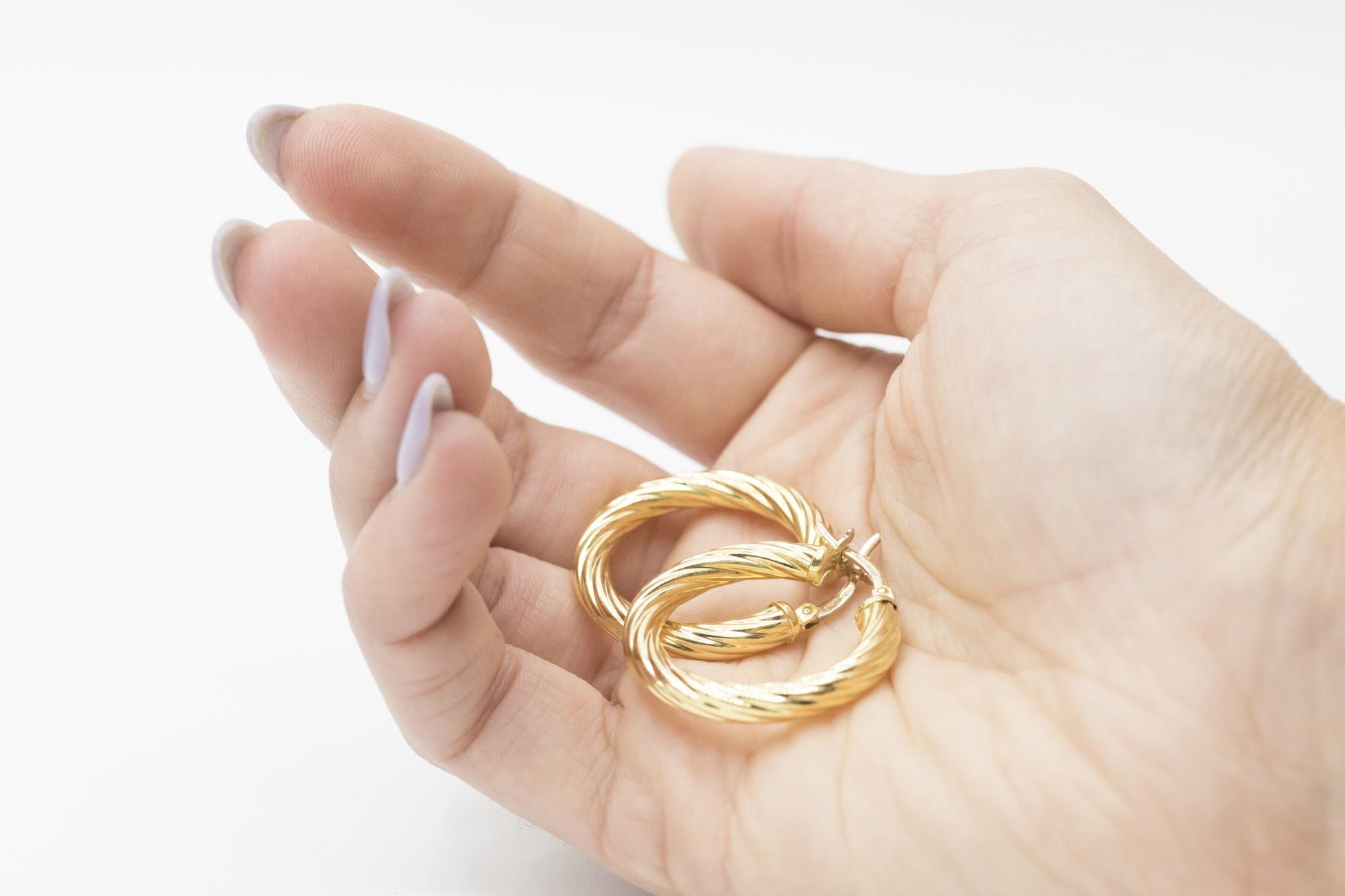 18K Yellow Gold Swirly Hoop Earrings