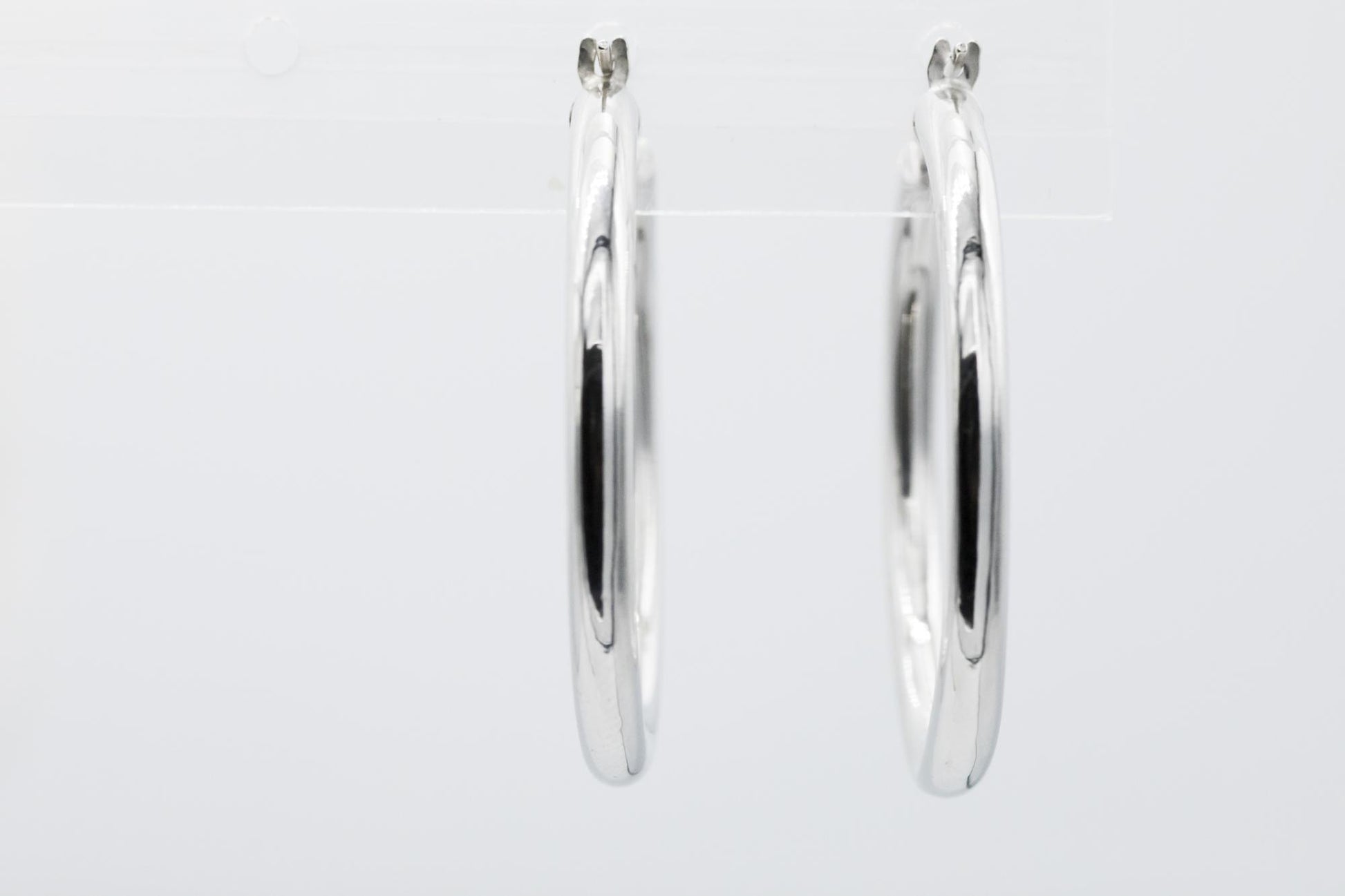 18K White Gold Shiny Hoop Earrings