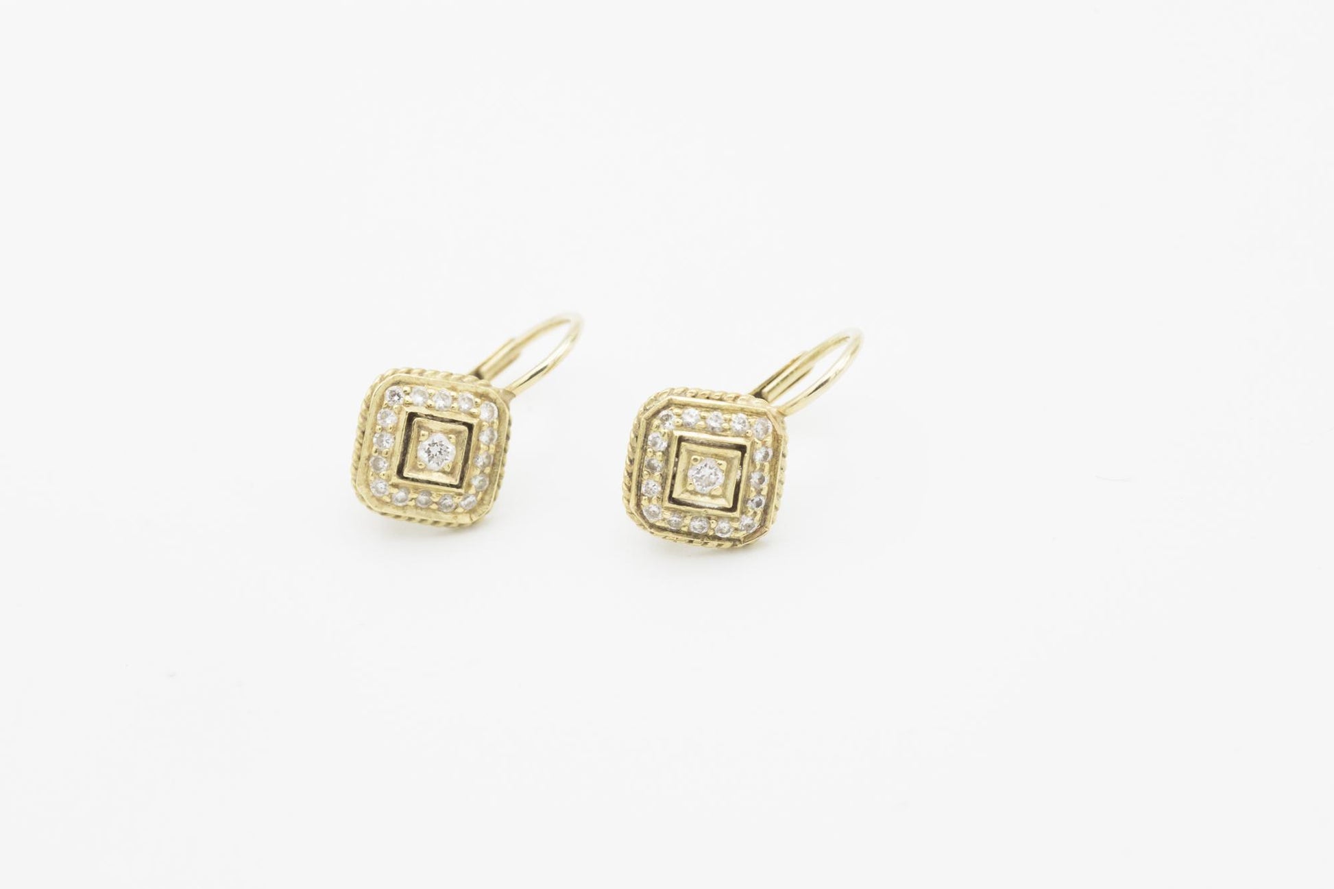 18K Yellow Gold Pave Diamond Dangle Earrings
