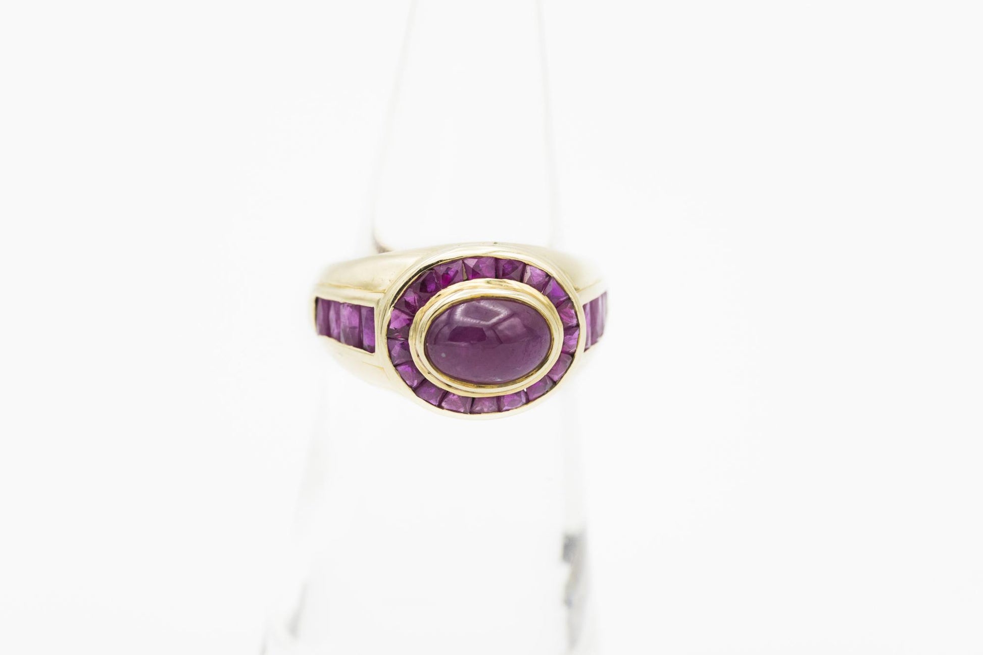 14K Yellow Gold Ruby Cabochon Ring