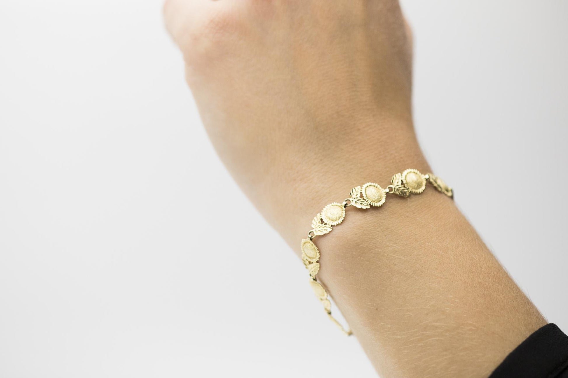 14K Yellow Gold Sunflower Bracelet