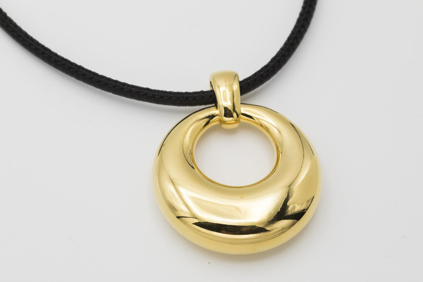 14K Yellow Gold Black Leather Cord Necklace with Stunning Circle Pendant in 14K