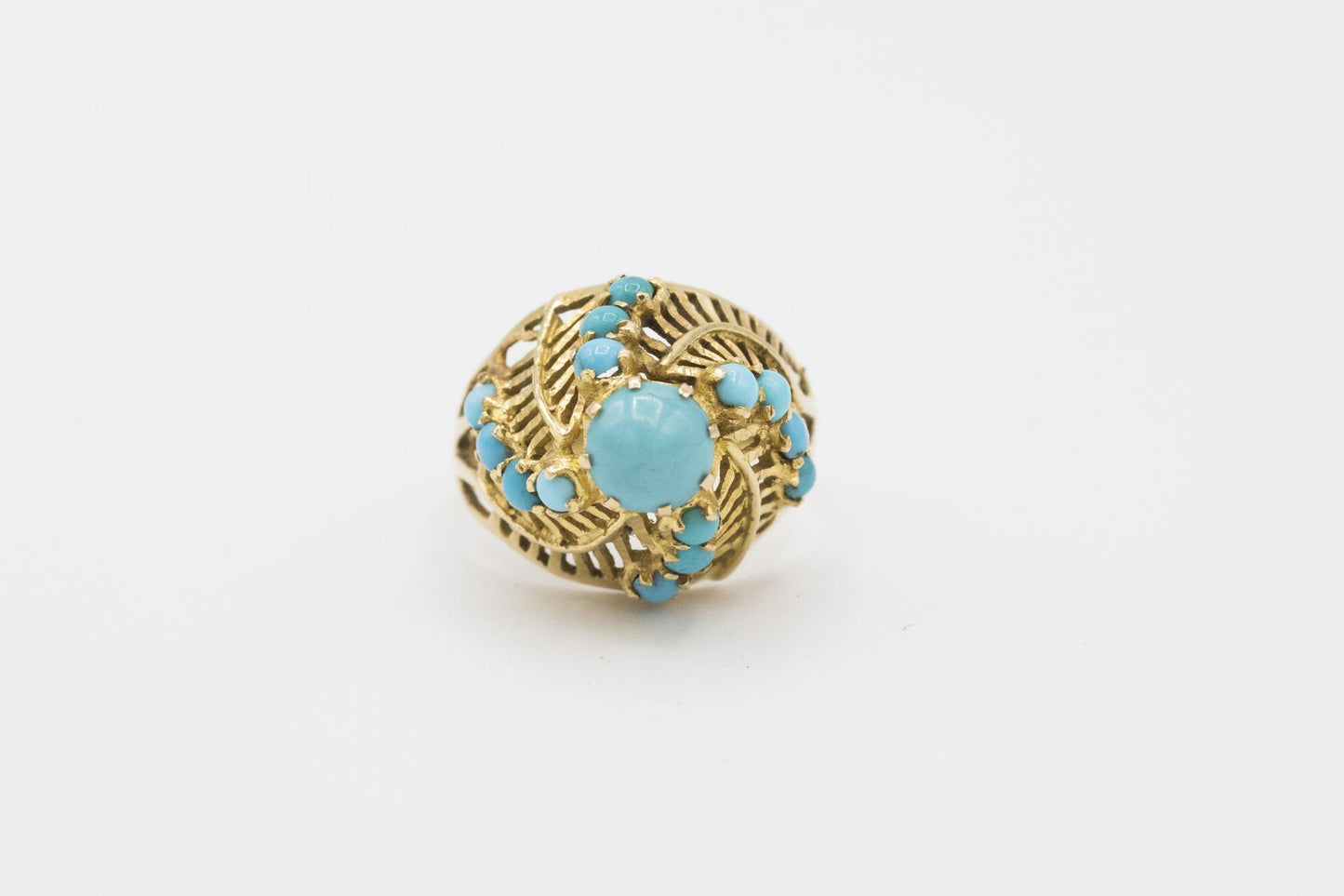 18K Yellow Gold Vintage Turquoise Ring